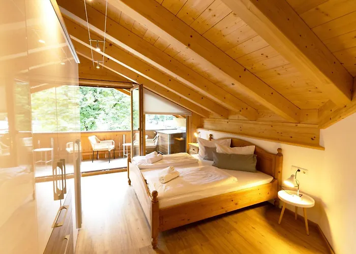 Zur Wally, Sunnig * 加爾米施-帕滕基興